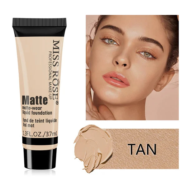 đESSENCE NATURAL CONCEALER